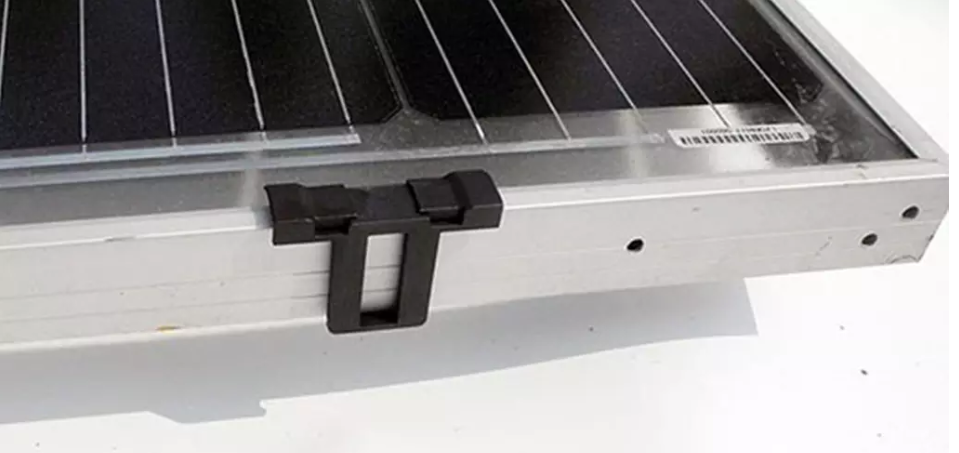 Solar Modules Rain Water Cleaning Clips Details_02 Solar Modules Rain Water Cleaning Clips Details_02
