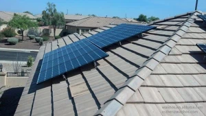 Système de toit de tuiles d’énergie solaire à la maison