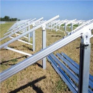 Structure de montage au sol sur pieux